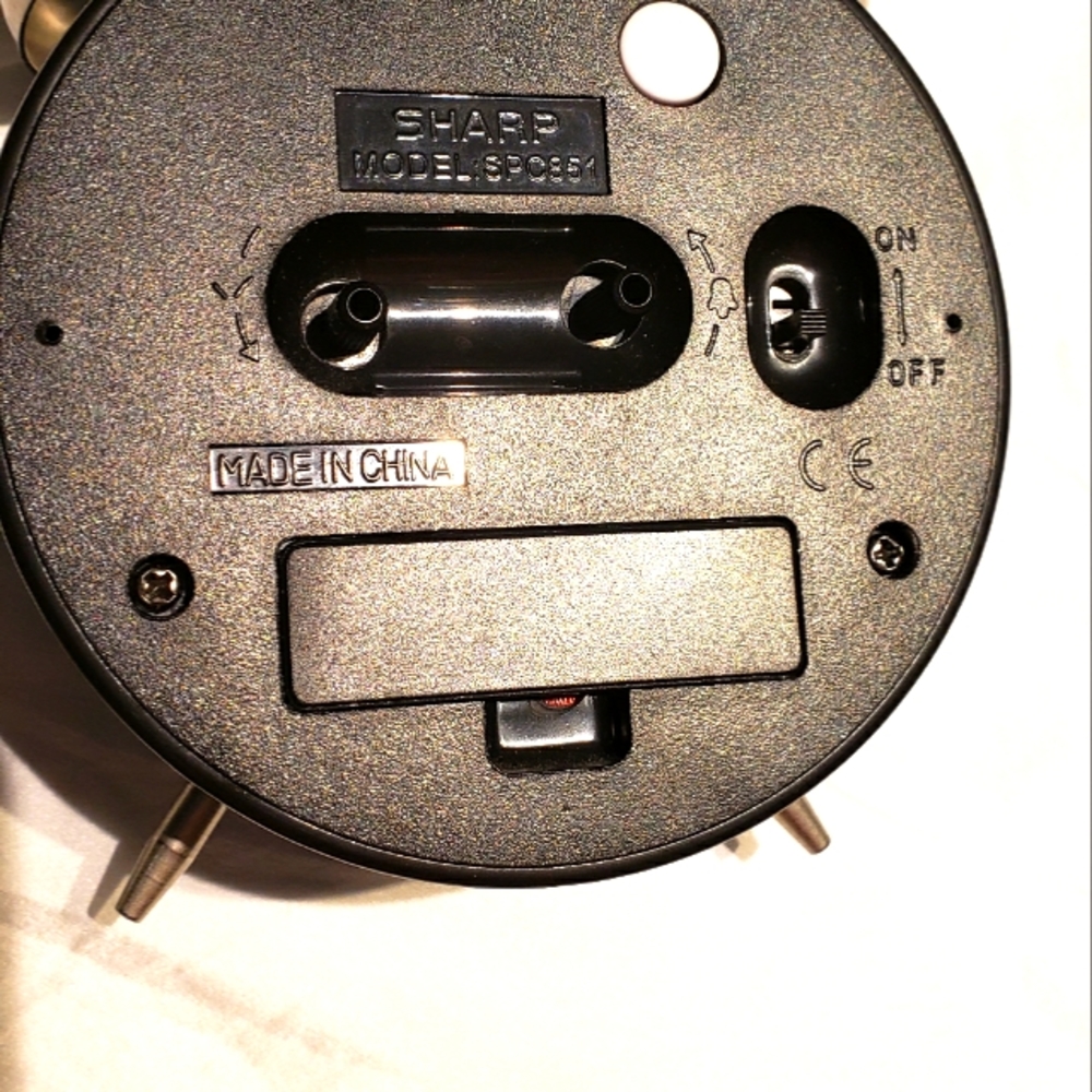 Turquoise Alarm Clock ⏰ - Picture 3 of 4